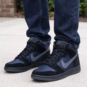 Nike SB DUNK High top Black and Blue  Sneakers